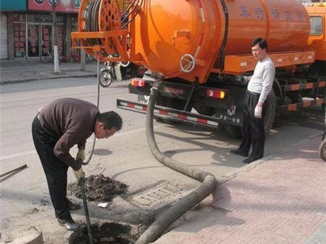 天台清掏化粪池，健康生活从这里开始
